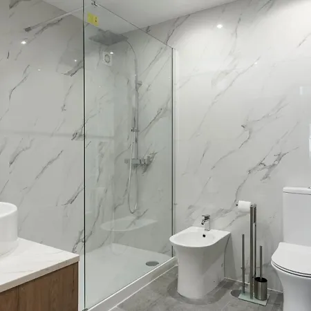 Apartament Miral Beachside 4 - By Hd